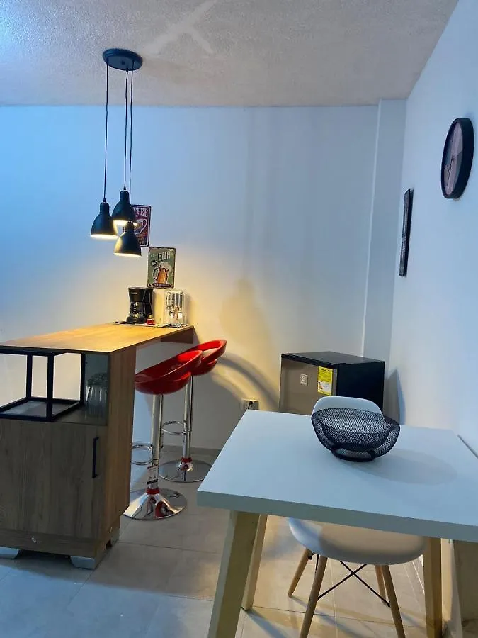 Mercanti Apts Caney Lägenhet Cali 0*,
